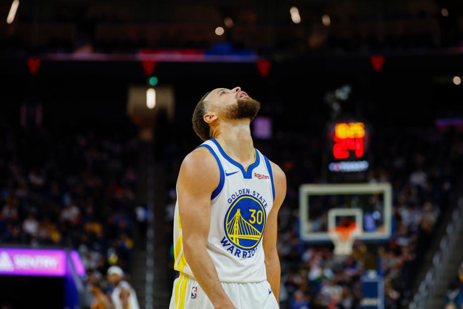 开云kaiyun网页版-库里31+5巴特勒30分 沃克24分勇士不敌老鹰