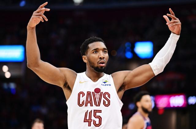 开云kaiyun首页-【人物】从得分手到舵手 米切尔的无声MVP征程