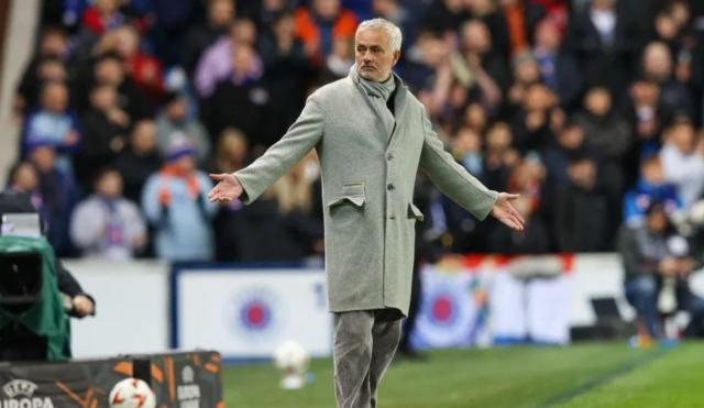 开云kaiyun平台-欧国联不夺冠马丁内斯将被炒 穆里尼奥执教五盾？