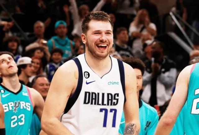 开云kaiyun平台-近5场第3次50+！东契奇无法阻挡正重新成为MVP大热