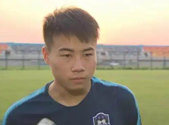 开云kaiyun首页-津媒：杨帆回归参加合练 津门虎已签下杨梓豪石炎